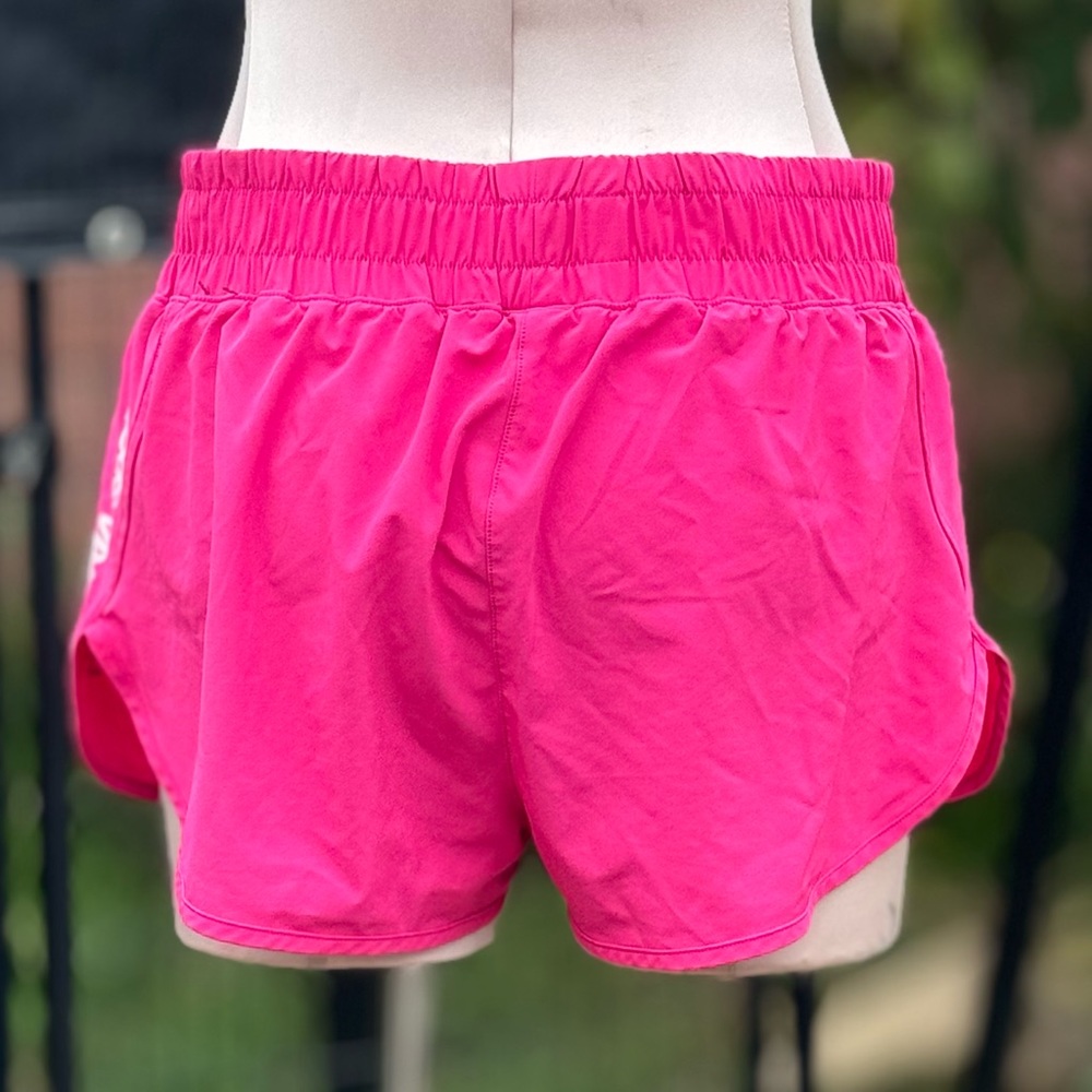 Victoria’s Secret Sport Shorts Size M - Picture 3 of 8
